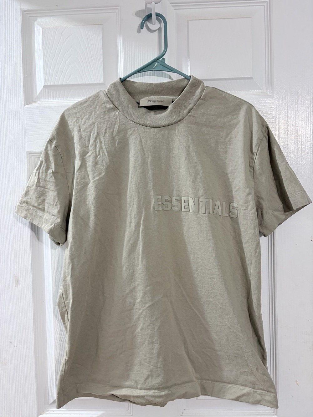 Fear of God ESSENTIALS Tonal Logo T-Shirt Beige/Taupe Men’s XS Oversized